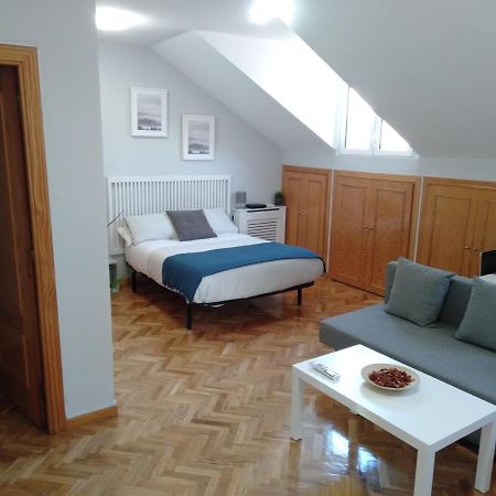 Airport Ifema Barajas Home 马德里 外观 照片