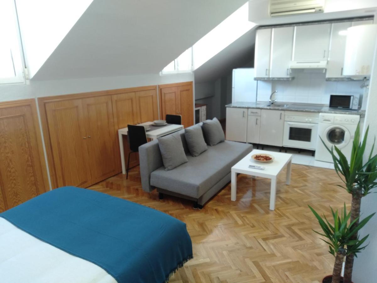 Airport Ifema Barajas Home 马德里 外观 照片